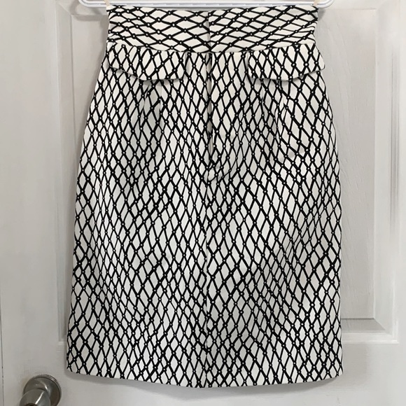 Marni made in 🇮🇹 high waisted skirt - Picture 2 of 8